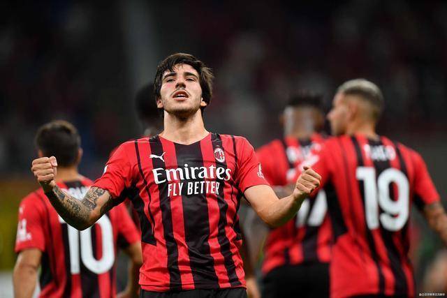 英超夺冠赔率：曼城5连败跌至第3 利物浦领跑